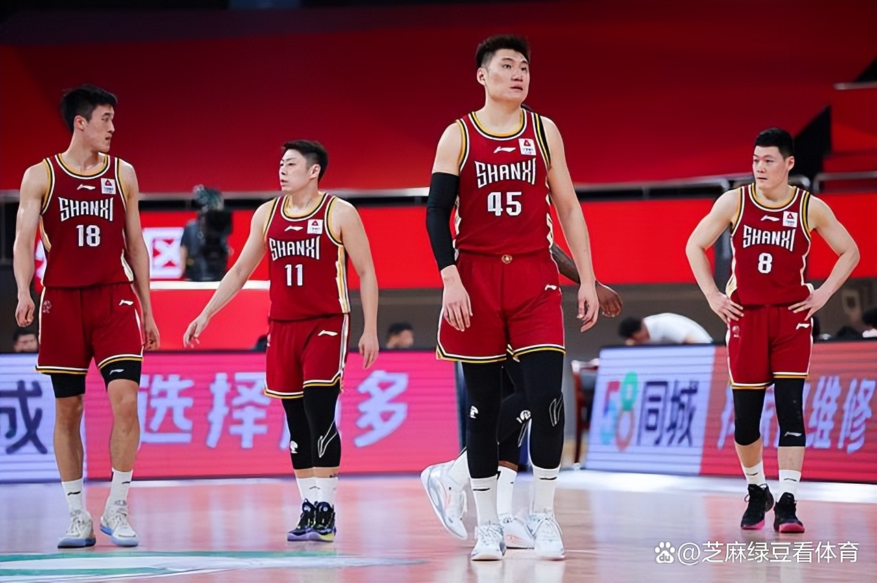 MGSPORTS入口-赛地聚焦——CBA季后赛转会期热度飙升，马赛状态回暖，球迷炸锅，团队化学反应显著(cba新赛季揭幕战)